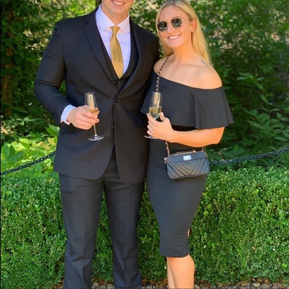 Pretty little thing black frill off shoulder dress - Picture 2 of 2